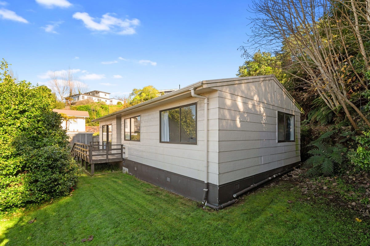 62B Turner Drive, Western Heights, Rotorua - Carousel 1