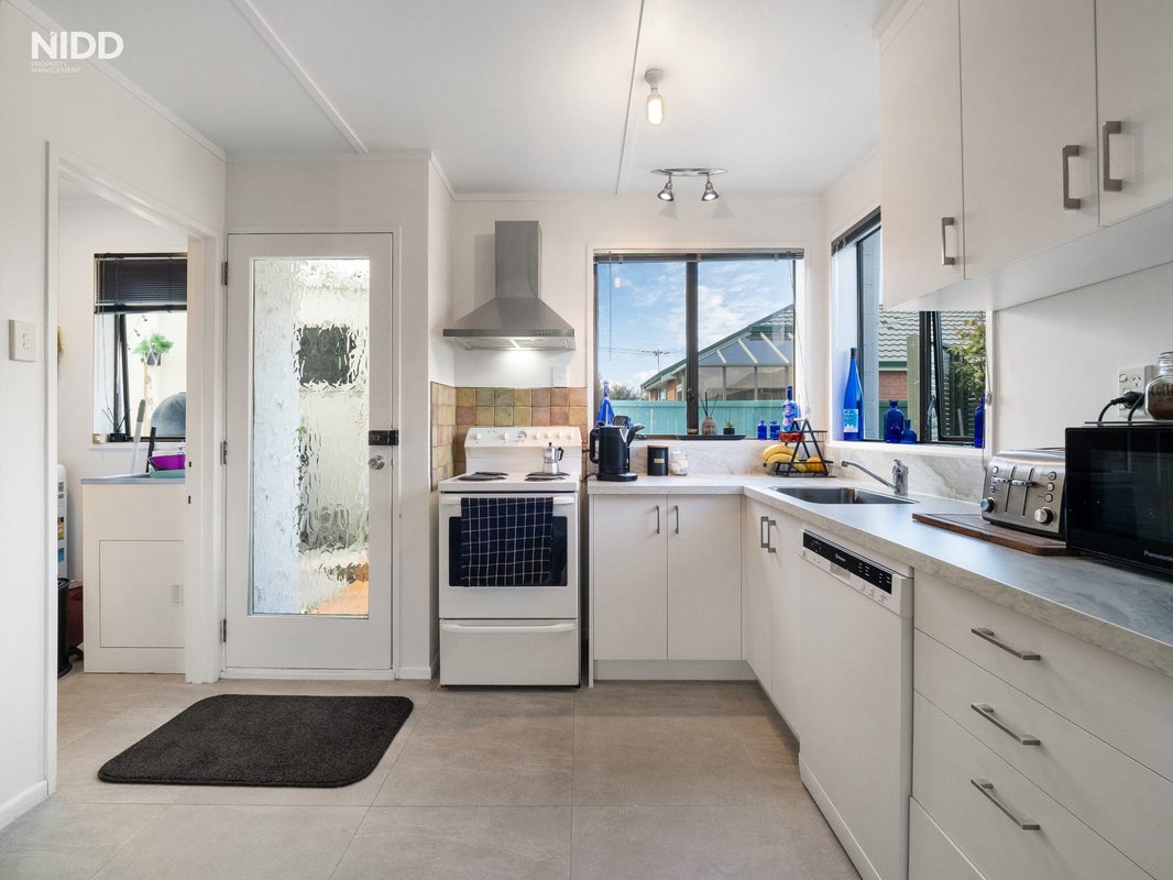 27C Prince Albert Road, Saint Kilda, Dunedin - Carousel 2