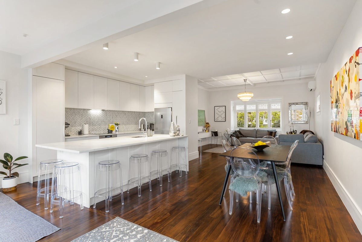 24 Nolan Road, Greenlane, Auckland - Carousel 2