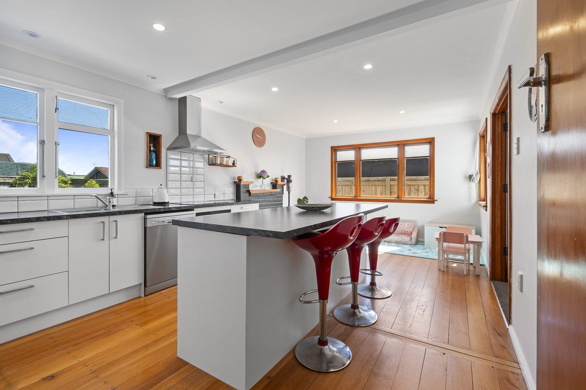 46 Innerwell Lane, Palmerston North - Carousel 2
