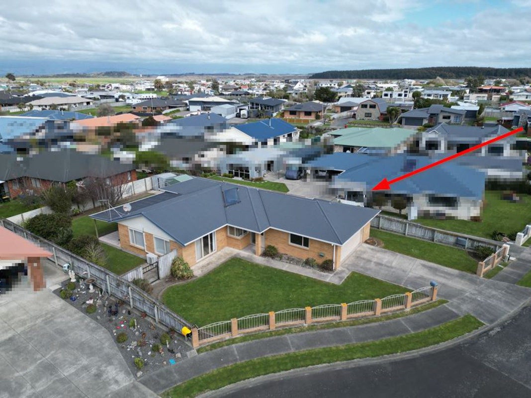 6 Teppett Place, Foxton Beach, Foxton - Carousel 1