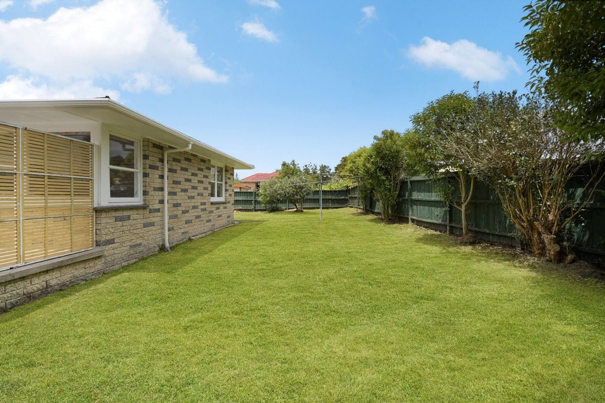 19B Kensington Place, Fairfield, Hamilton - Carousel 2