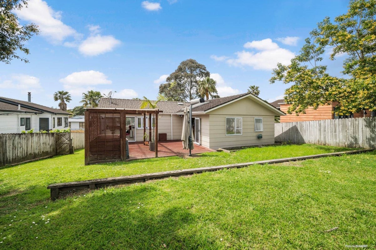 21 Caribbean Drive, Unsworth Heights, Auckland - Carousel 10