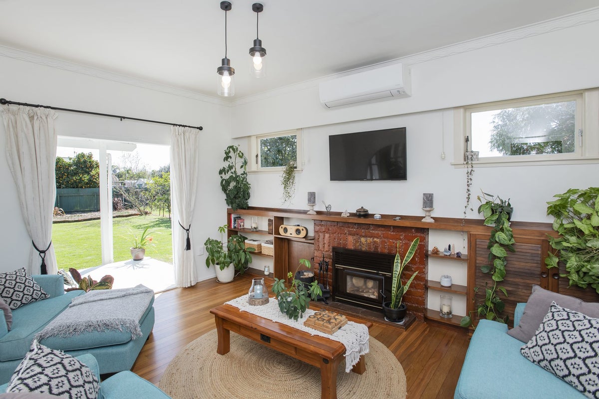 22 Craig Road, Outer Kaiti, Gisborne - Carousel 2