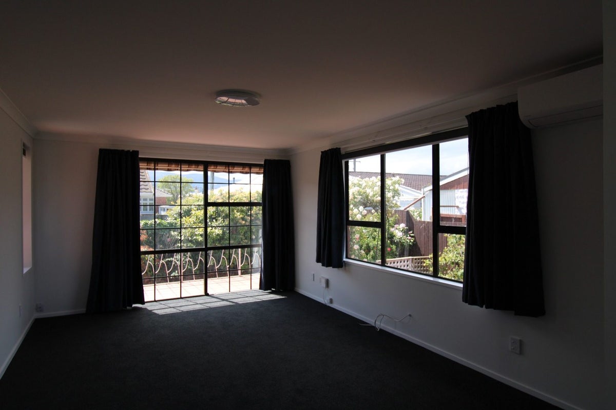 9B Begg Street, Saint Kilda, Dunedin - Carousel 2