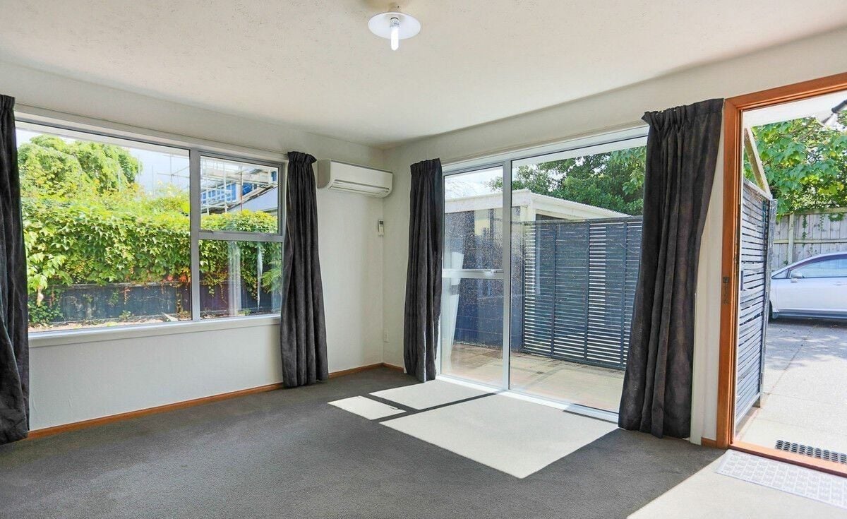 5/57 Bristol Street, St Albans, Christchurch - Carousel 2