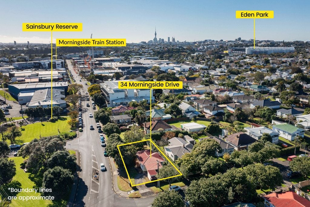 34 Morningside Drive, Morningside, Auckland - Carousel 1