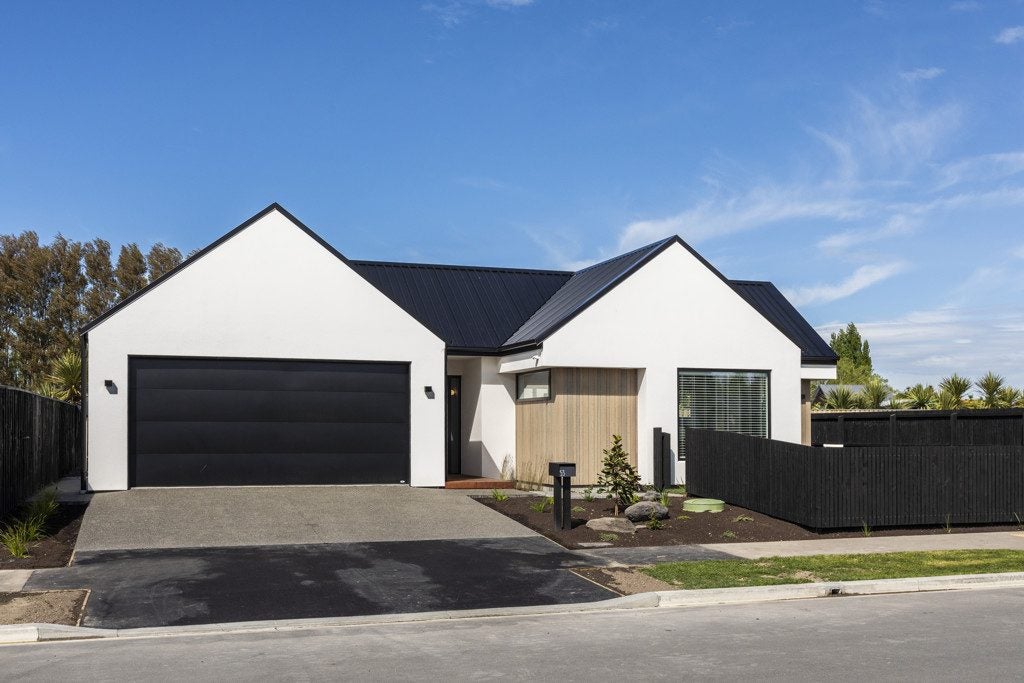 53 Redbrook Road, Casebrook, Christchurch - Carousel 1