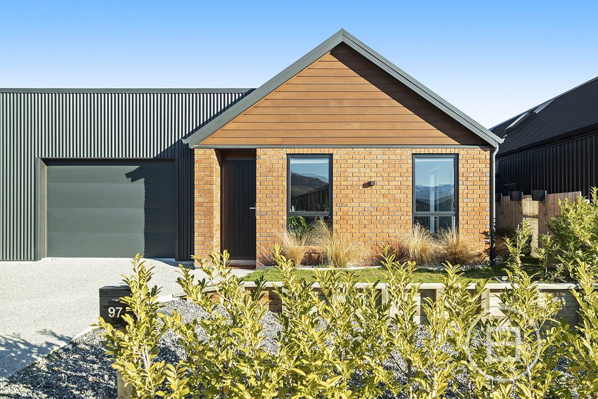 97 Jack Hanley Drive, Jacks Point, Queenstown - Carousel 2