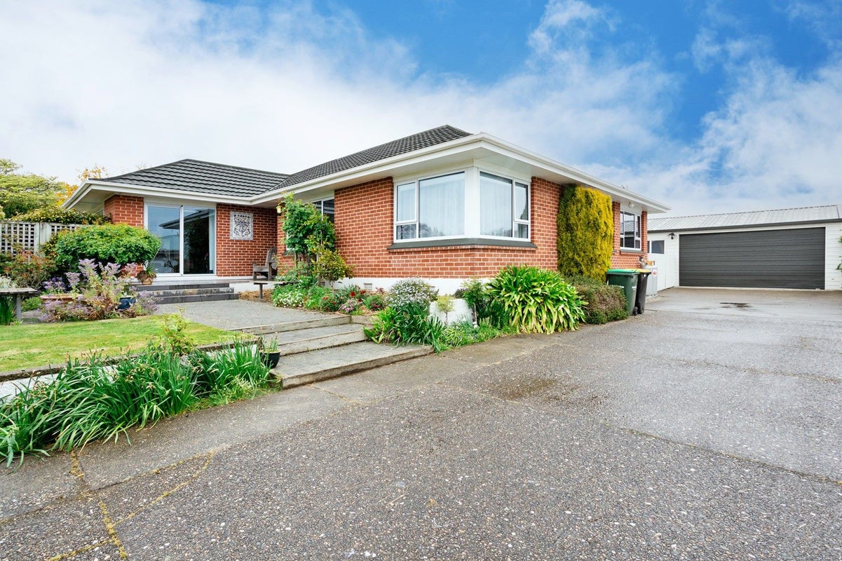 10 Matai Street, Hargest, Invercargill - Carousel 1