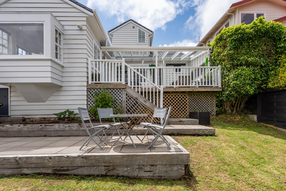 52 Donald Street, Karori, Wellington - Carousel 32