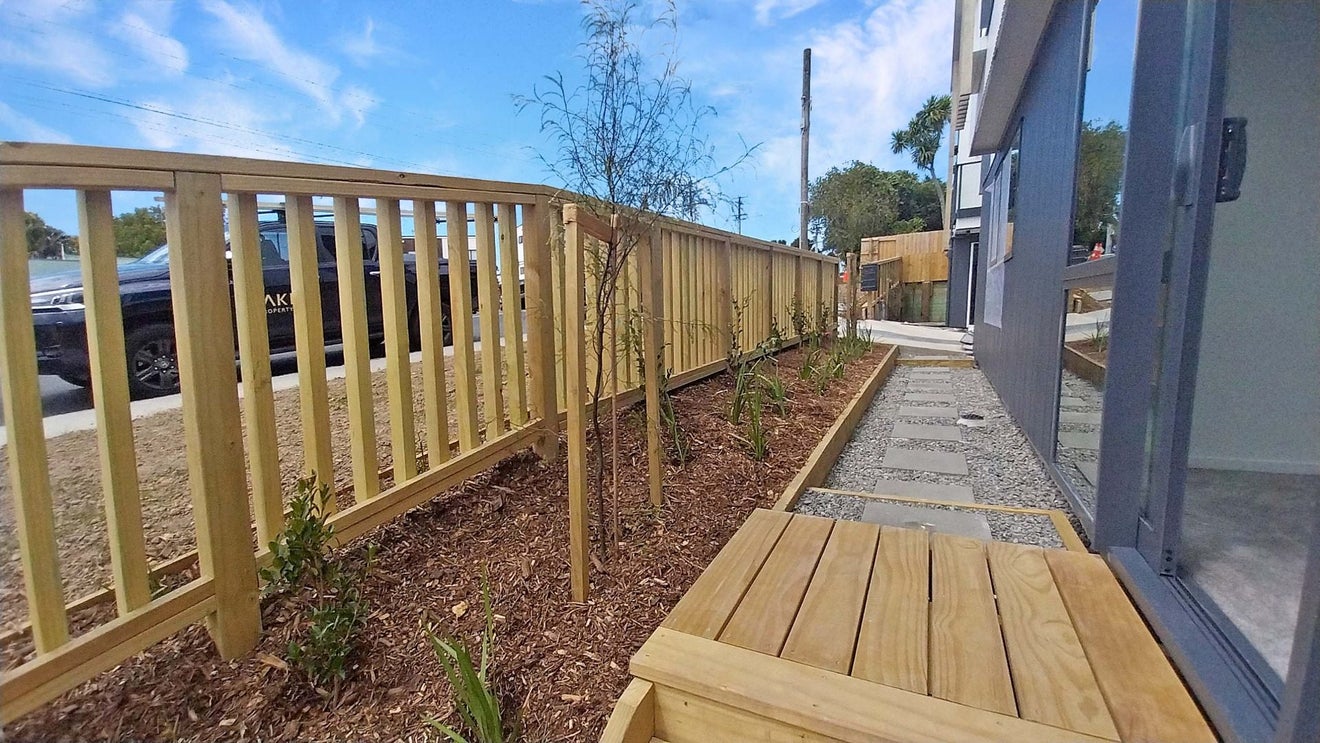 8/264 Rangatira Road, Beach Haven, Auckland - Carousel 17