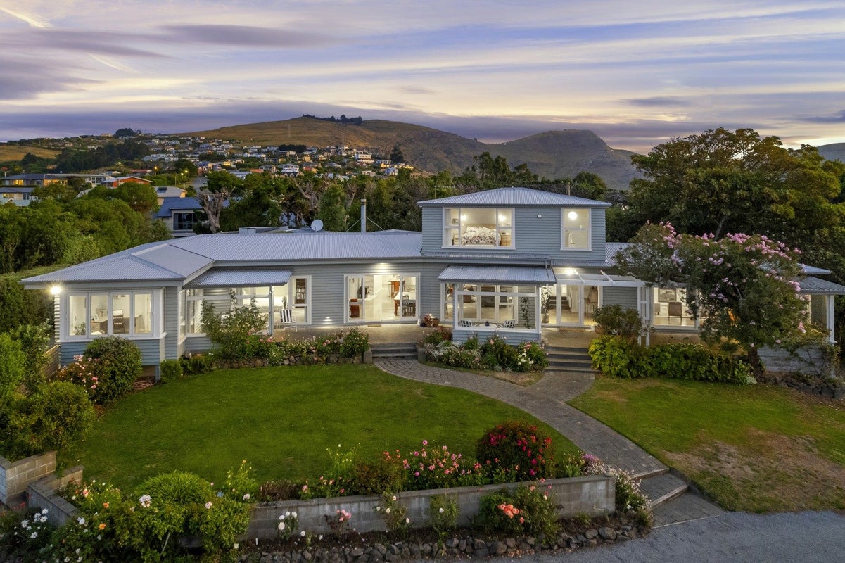 211 Major Hornbrook Road, Mount Pleasant, Christchurch - Carousel 1