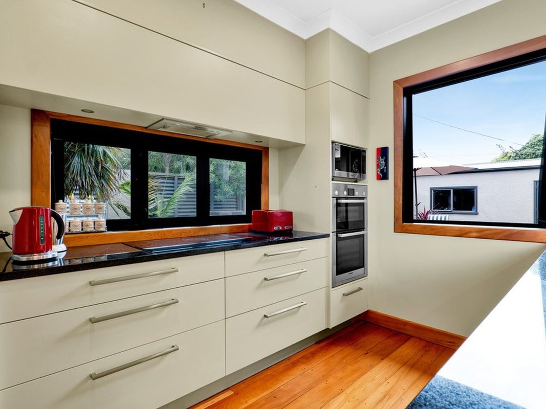 138 Ngamotu Road, Spotswood, New Plymouth - Carousel 2