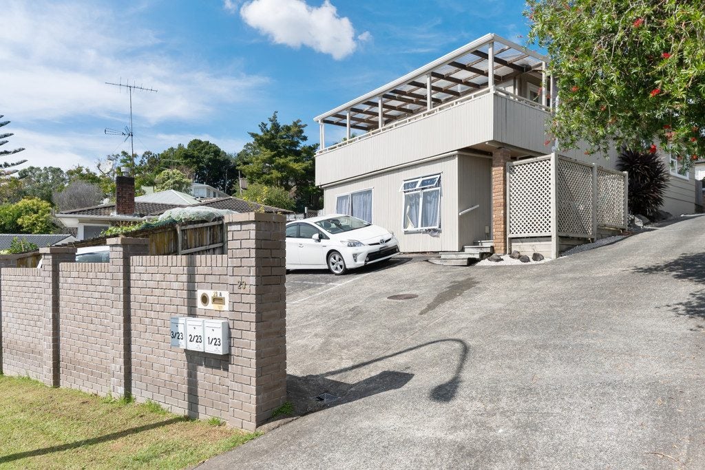 23 Downing Street, Glenfield, Auckland - Carousel 2