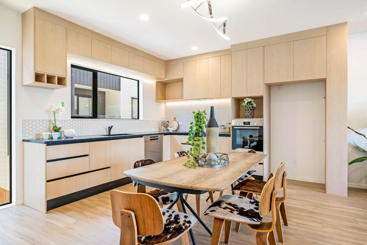 70D Merton Road, Saint Johns, Auckland - Carousel 1