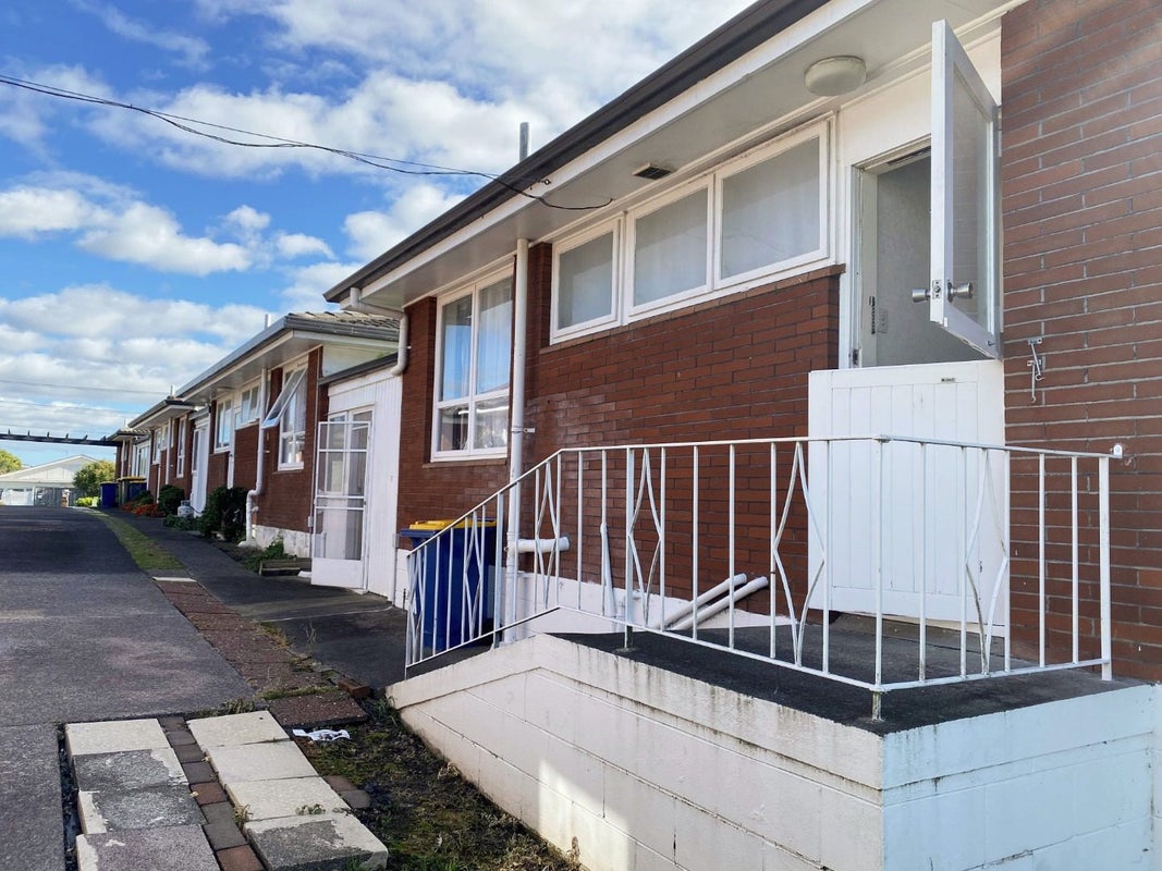 4/126 Astley Avenue, New Lynn, Auckland - Carousel 16