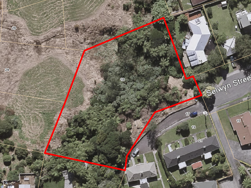 18 Selwyn Street, Lower Vogeltown, New Plymouth - Carousel 1