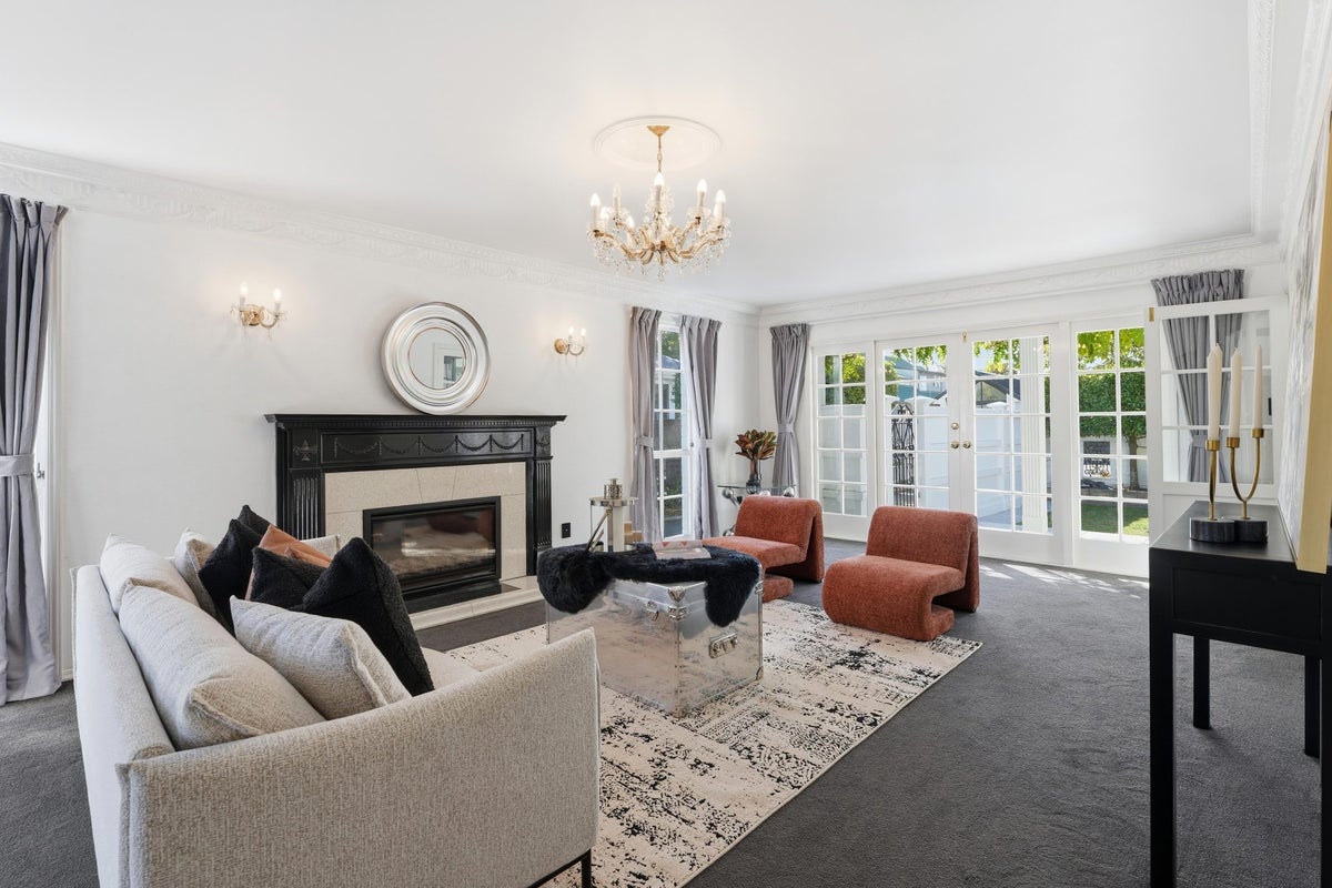 96 Glandovey Road, Fendalton, Christchurch - Carousel 1