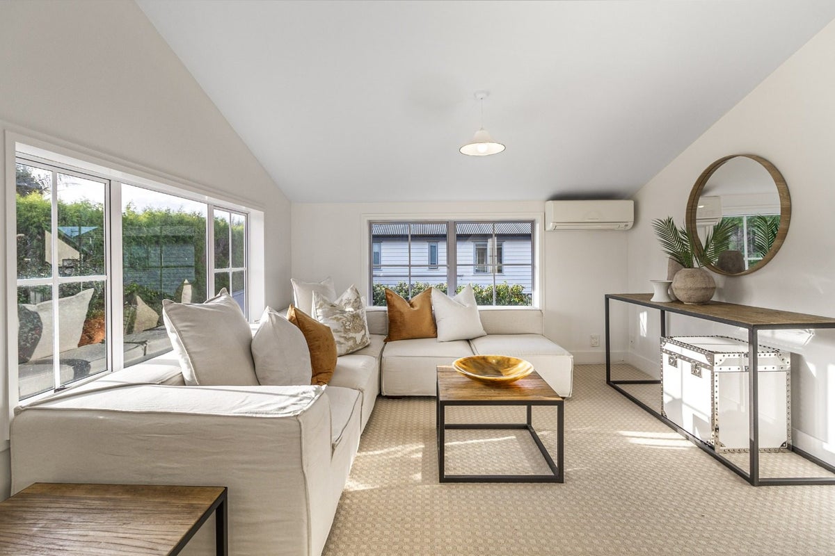 15 Fairholme Avenue, Epsom, Auckland - Carousel 2