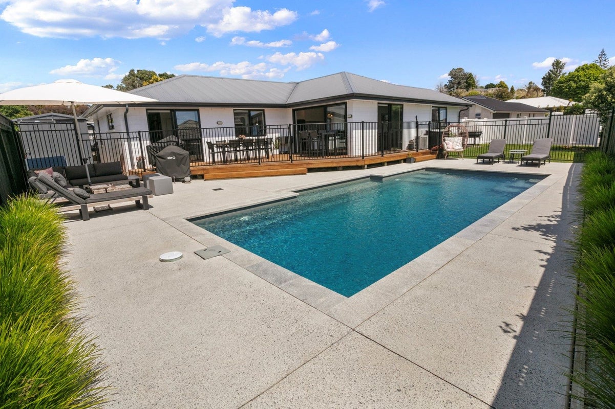 5 Anatere Rise, Athenree, Katikati - Carousel 2