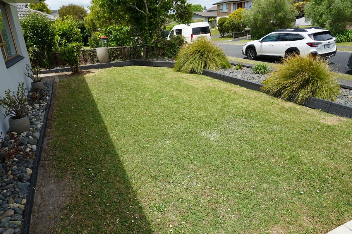7 Sunnyview Avenue, Shelly Park, Auckland - Carousel 2