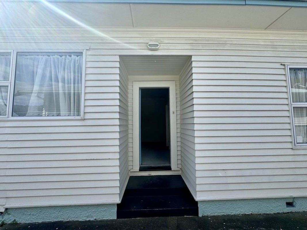 14 Pilmuir Street, Hutt Central, Lower Hutt - Carousel 2