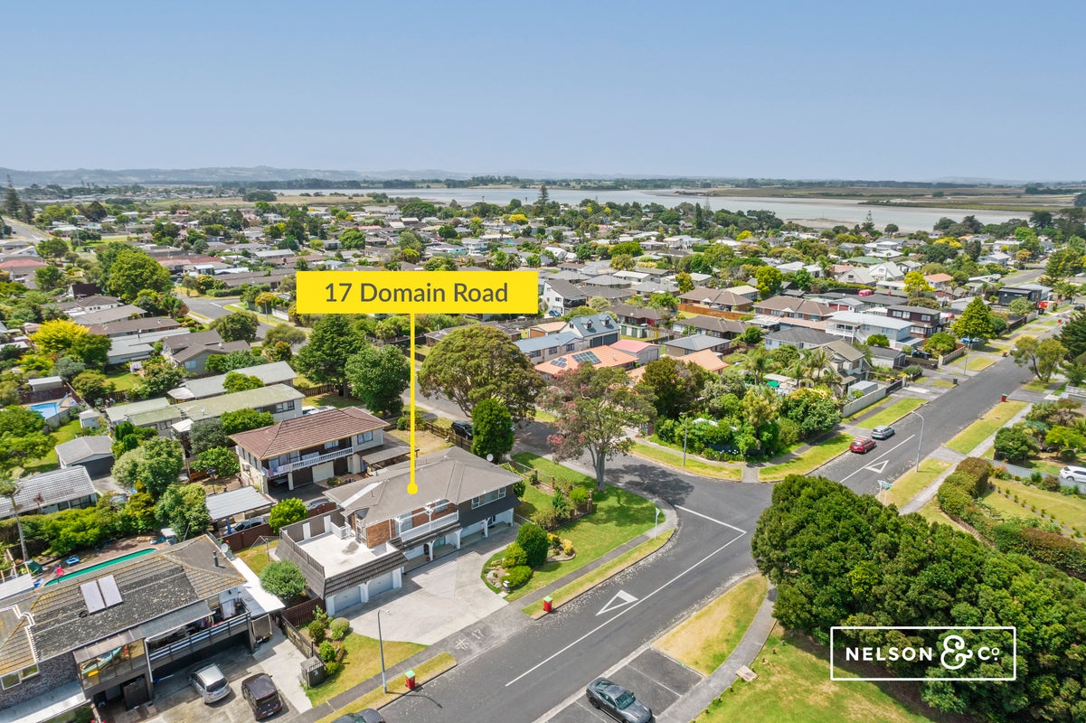 17 Domain Road, Weymouth, Auckland - Carousel 25