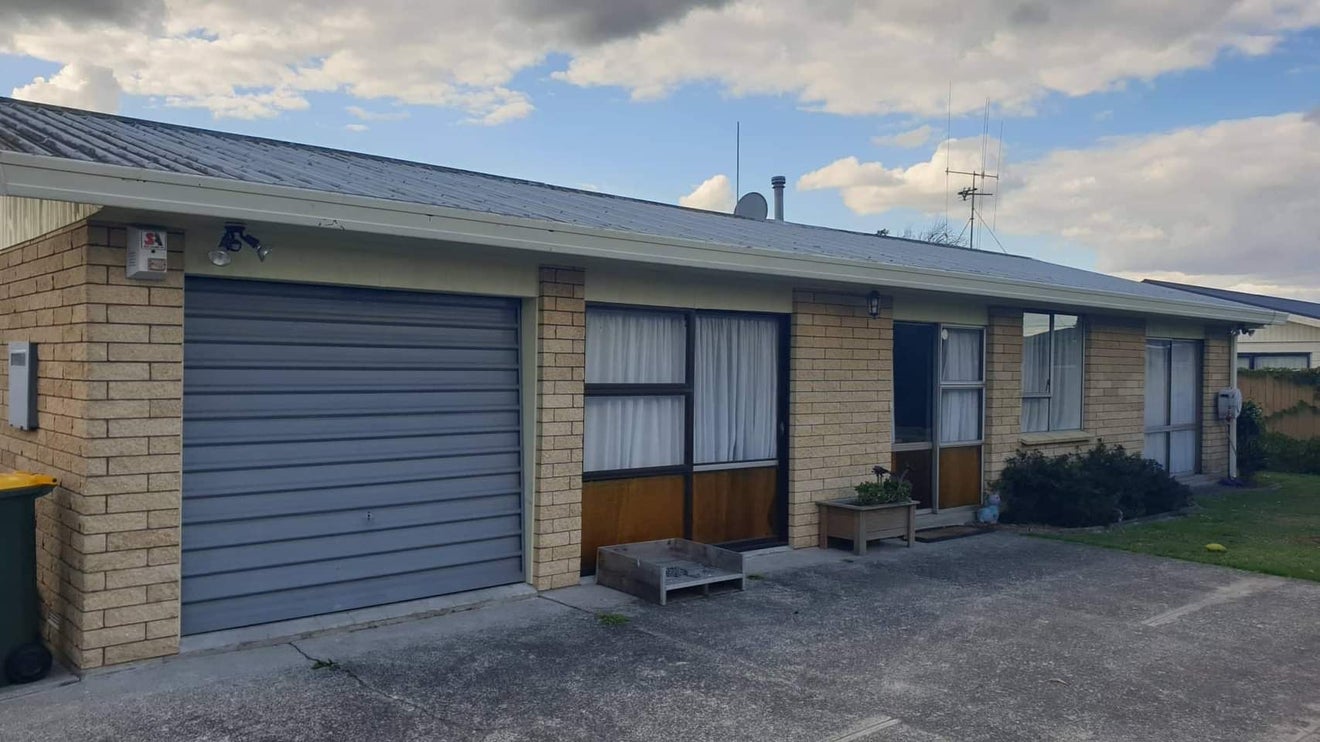 66B Grandview Road, Nawton, Hamilton - Carousel 1