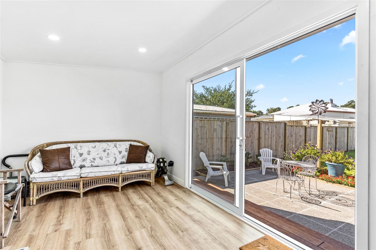81 Oxford Street, Lansdowne, Masterton - Carousel 23