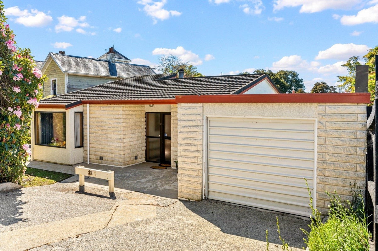 12C Lynwood Avenue, Maori Hill, Dunedin - Carousel 28
