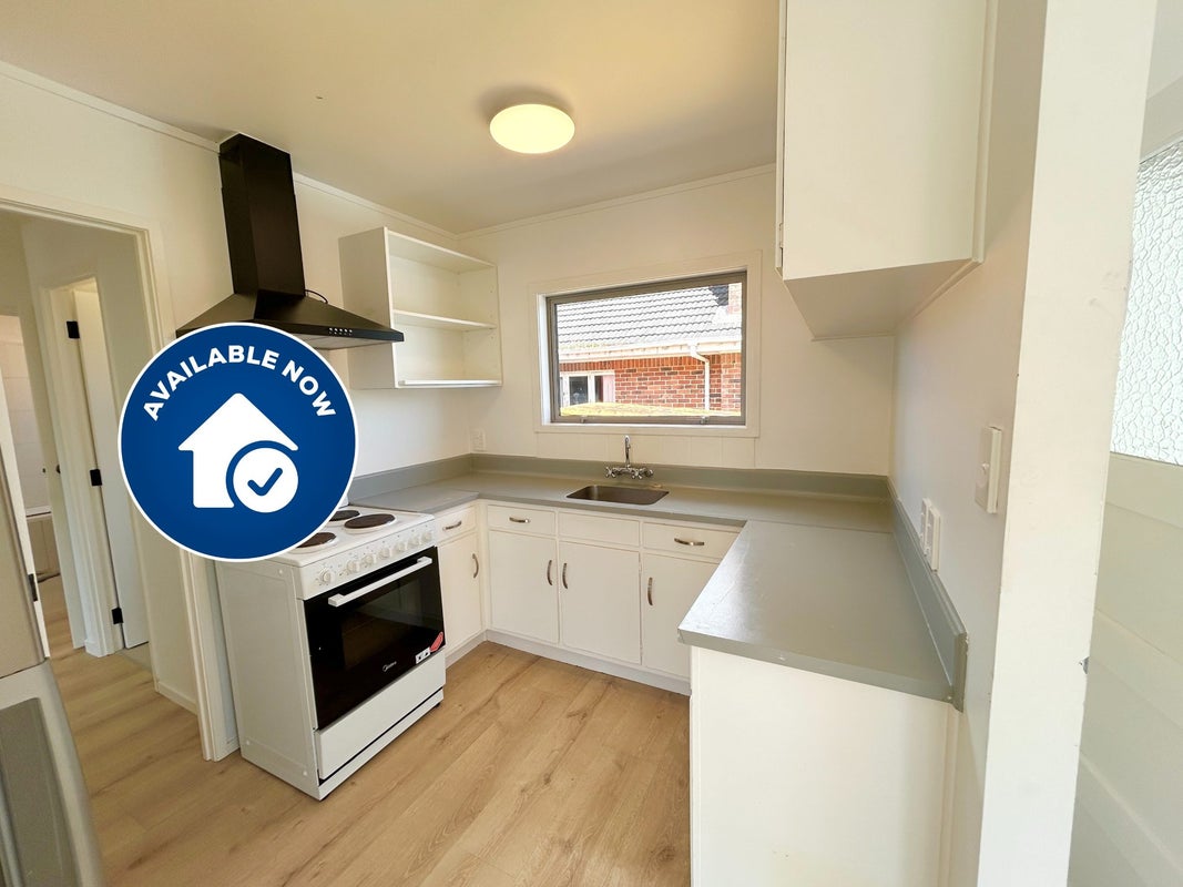 1/138 Hutchinson Avenue, New Lynn, Auckland - Carousel 1