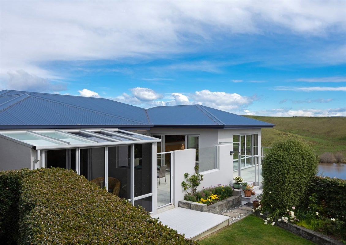 19 Lake View Place, Blenheim - Carousel 2