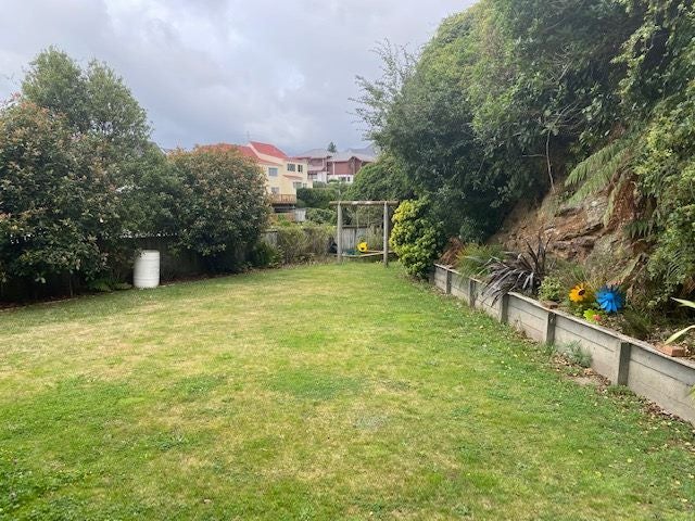 5 Melksham Drive, Churton Park, Wellington - Carousel 12