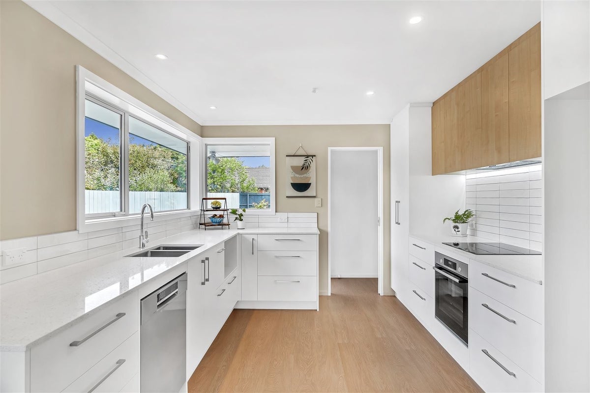 15 Tyndale Place, Ilam, Christchurch - Carousel 2