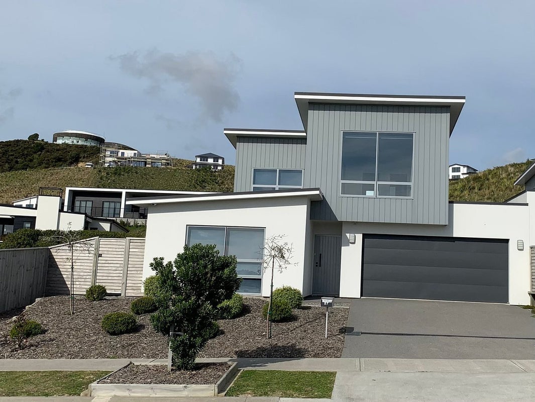 27 Waitaria Terrace, Aotea, Porirua - Carousel 1