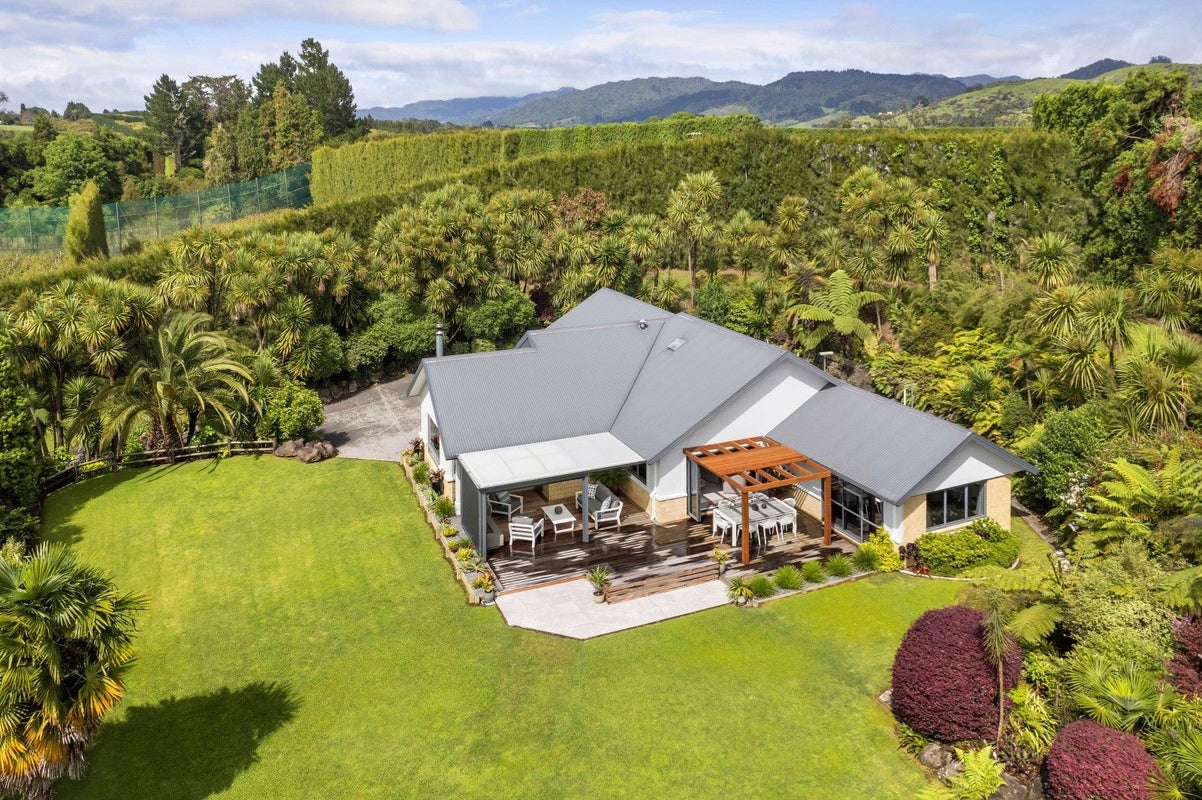 24 Tuapiro Road, Tahawai, Katikati - Carousel 38