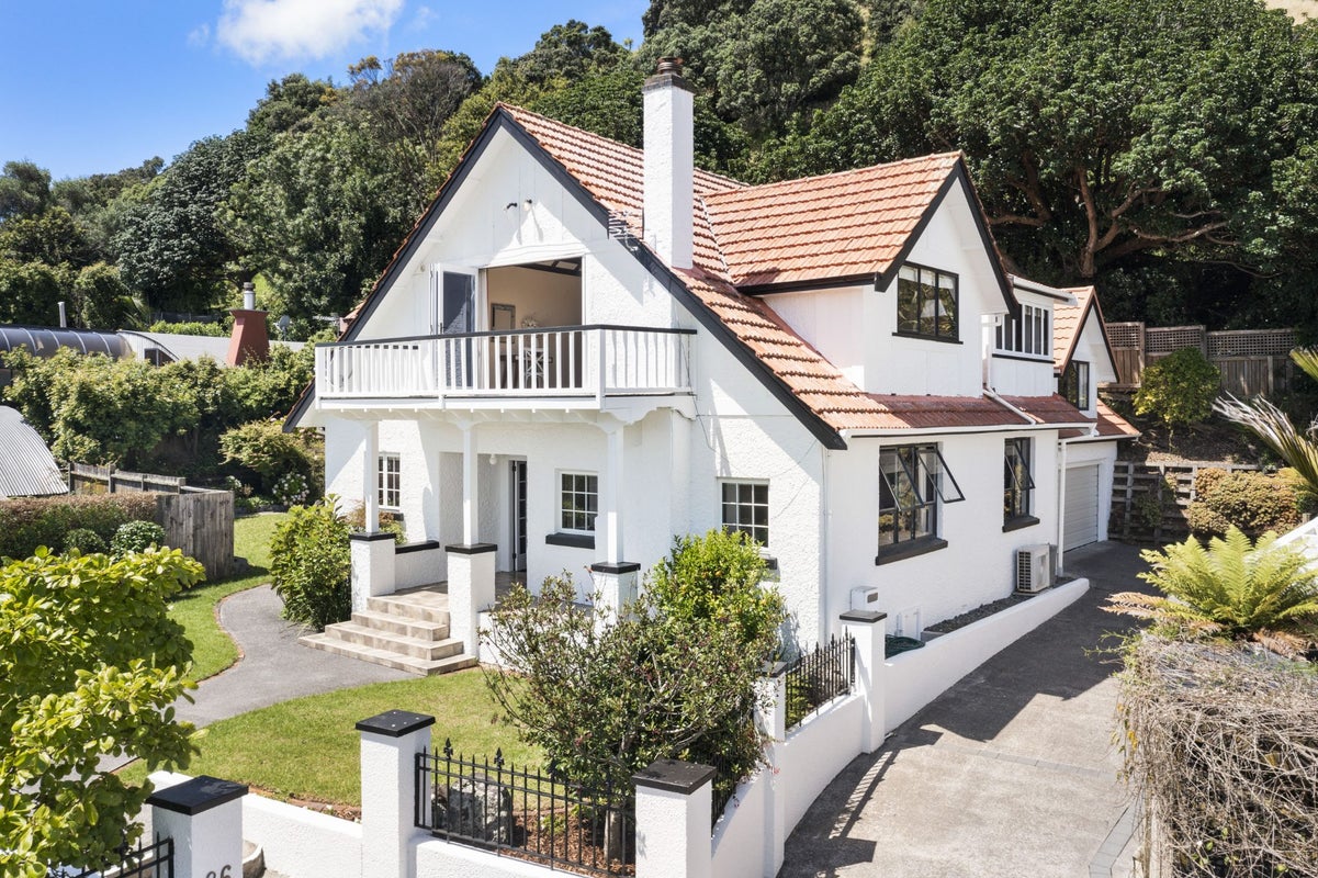 86 Victoria Road, Devonport, Auckland - Carousel 2