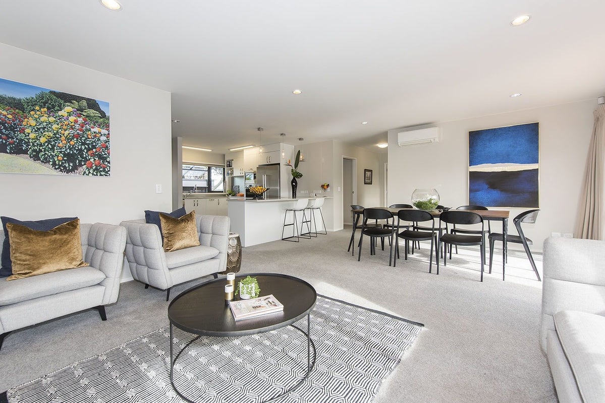2/270 Jervois Road, Herne Bay, Auckland - Carousel 2