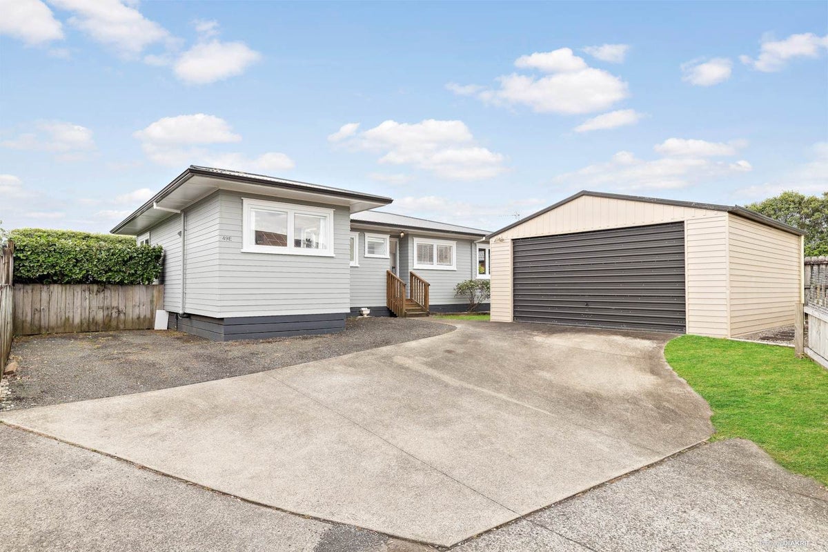 49E Martyn Street, Waiuku, Franklin, Auckland - Carousel 2