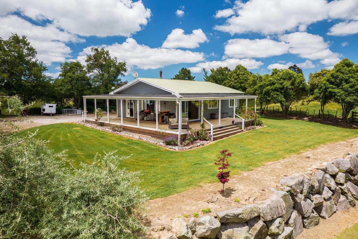 4/1171 Poihipi Road, oruanui, Taupo - Carousel 25