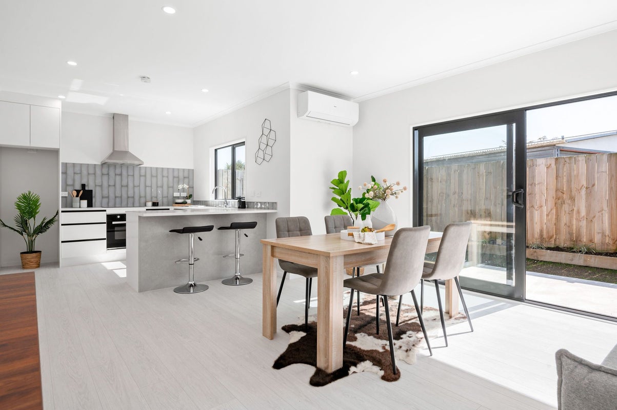 1/44 Shakespeare Avenue, Enderley, Hamilton, Waikato - Carousel 2