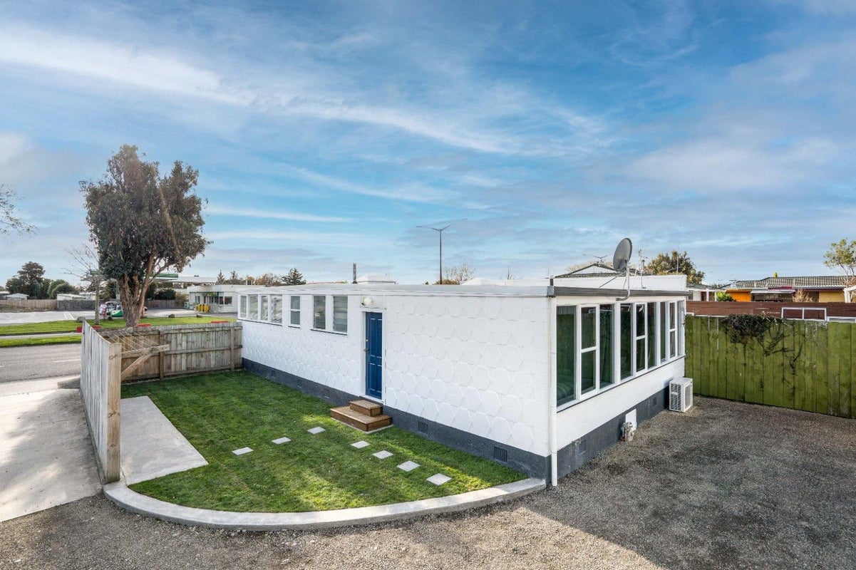 704 Pioneer Highway, Takaro, Palmerston North - Carousel 17