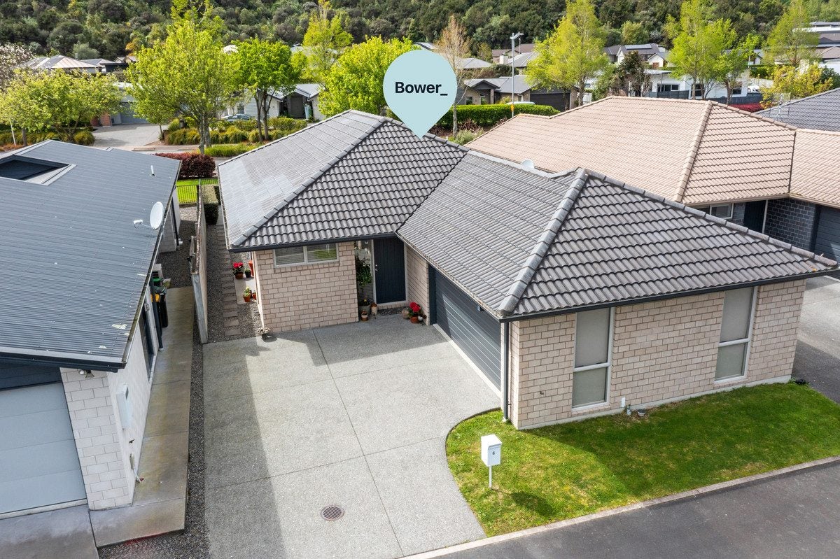 6 Rire Hau Lane, Pyes Pa, Tauranga - Carousel 1
