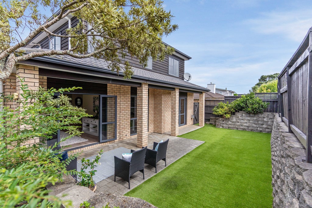 140 Wellington Street, Howick, Auckland - Carousel 1