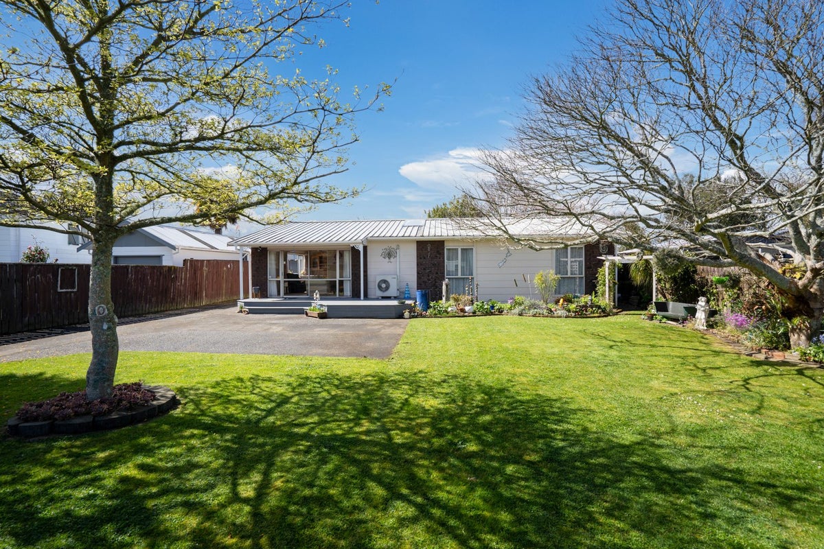 40 Southey Street, Cambridge, Waipa, Waikato - Carousel 2