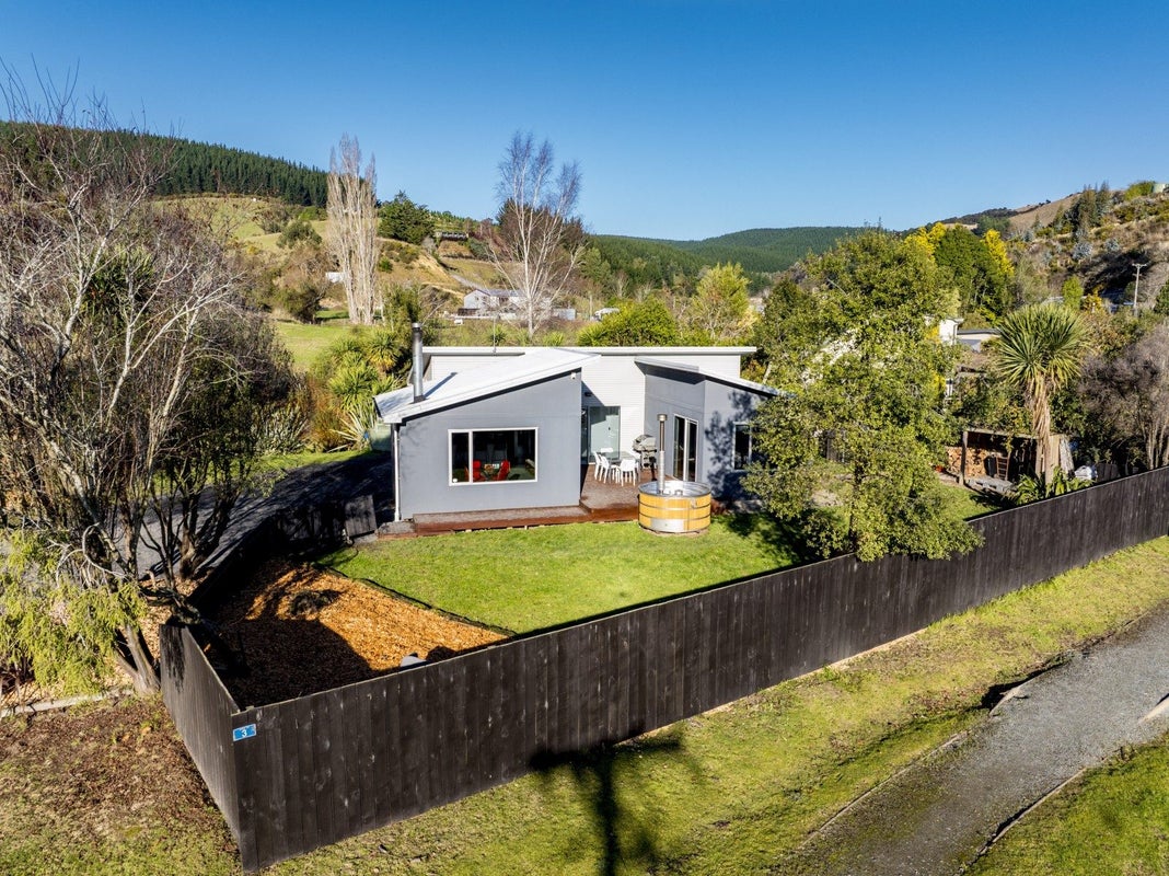 3 Goodwin Street, Waihola - Carousel 1
