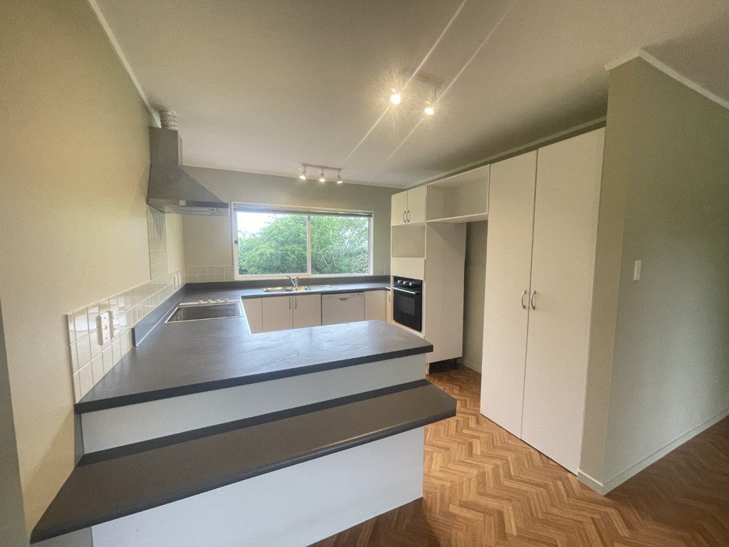 90 Matua Road, Huapai, Kumeu - Carousel 2