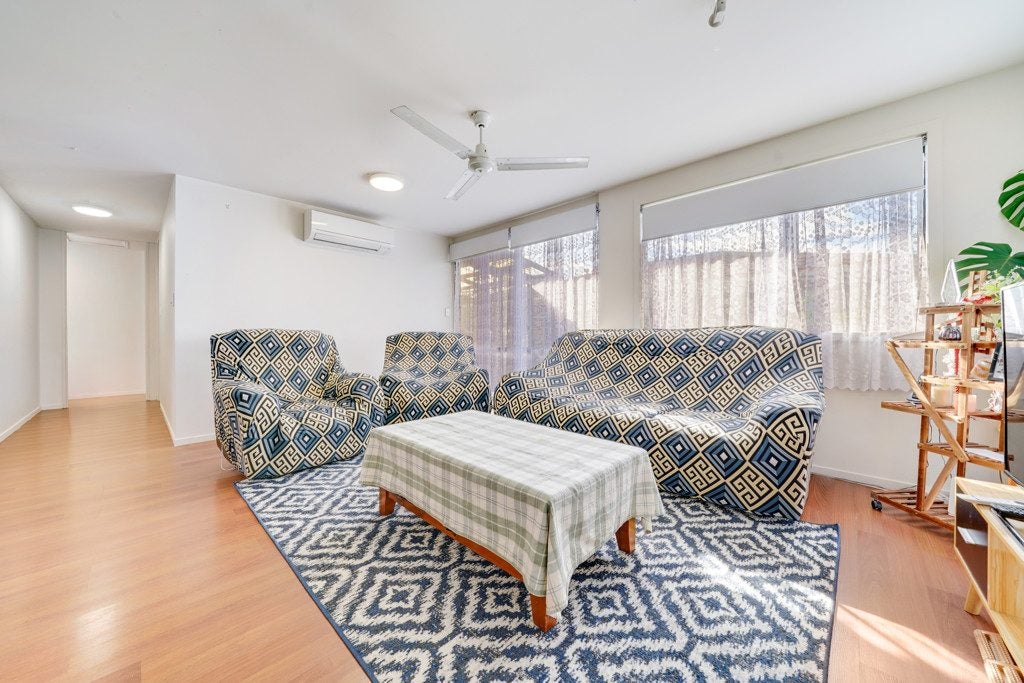 1B Bamboo Grove, Kelston, Auckland - Carousel 2