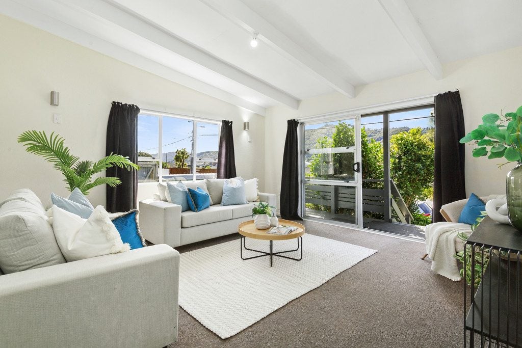 16 Bledisloe Crescent, Wainuiomata, Lower Hutt - Carousel 2